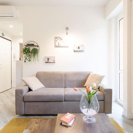 Cusano Milanino New! Milano - Flowers Home מראה חיצוני תמונה